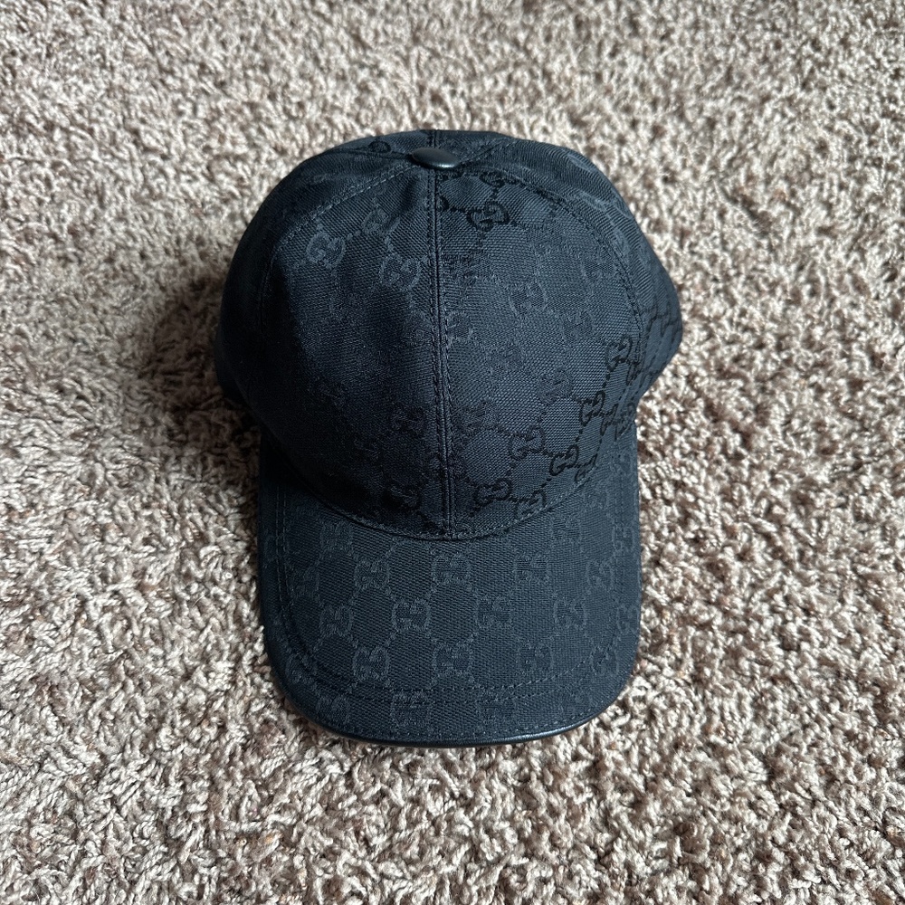 Gucci jacquard logo cap 🔥